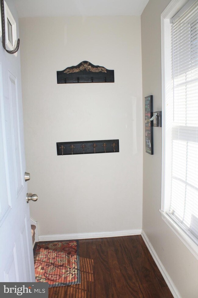 840 Westfield Dr unit 7, Cinnaminson, NJ 08077 - photo 4