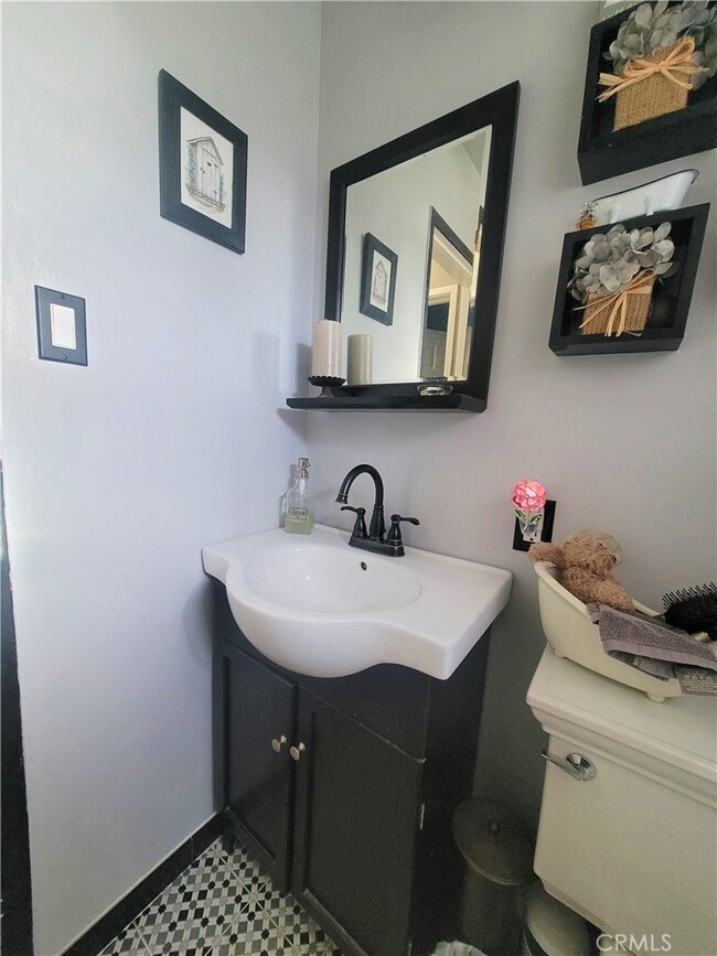 6155 Whitewood Ave, Lakewood, CA 90712 - photo 2