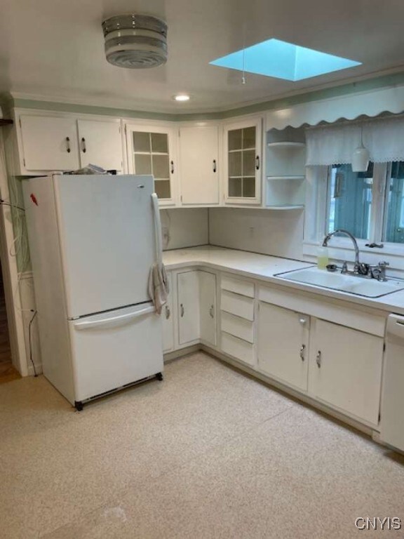 4745 Cedarvale Rd, Syracuse, NY 13215 - photo 6