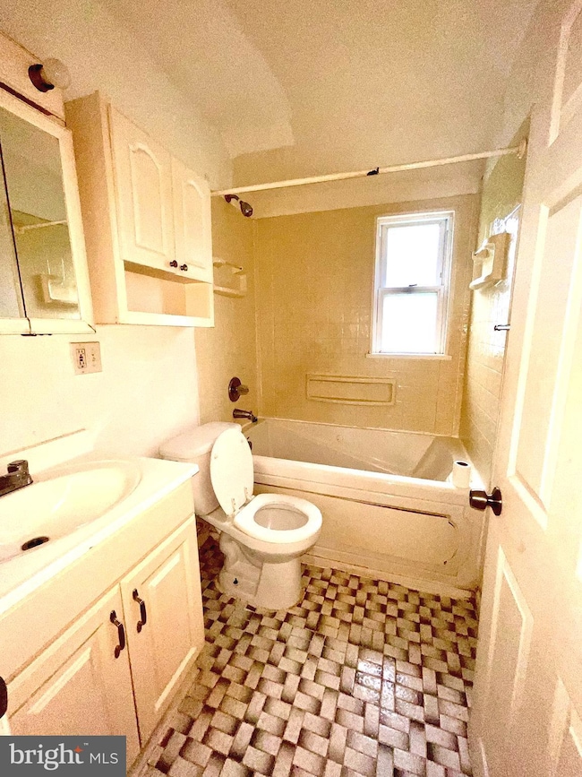 8634 Oakleigh Rd, Parkville, MD 21234 - photo 7