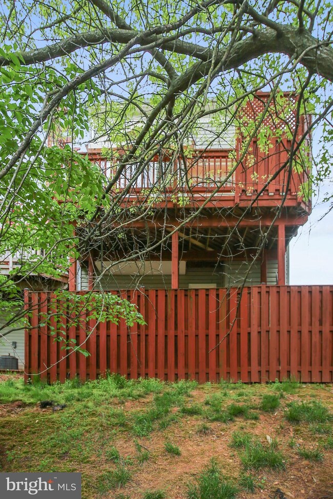 20449 Doncaster Terrace, Sterling, VA 20165 - photo 5