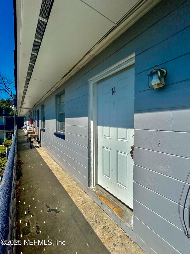 1122 Woodruff Ave unit 14, Jacksonville, FL 32205 - photo 2