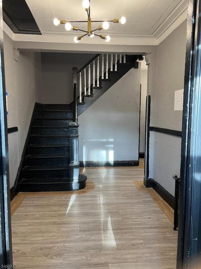 715 Arlington Ave unit 2A, Plainfield, NJ 07060 - photo 2