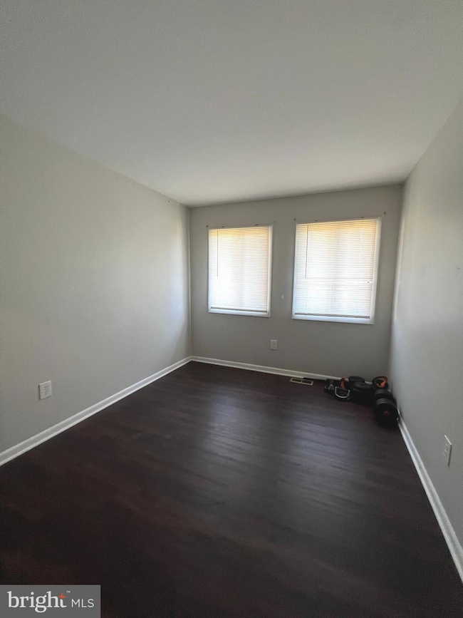 11408 Laurelwalk Dr, Laurel, MD 20708 - photo 7