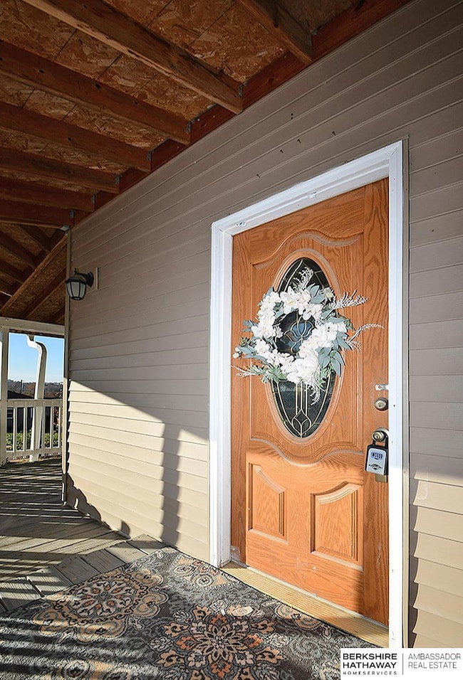 530 E 2nd St, Papillion, NE 68046 - photo 3