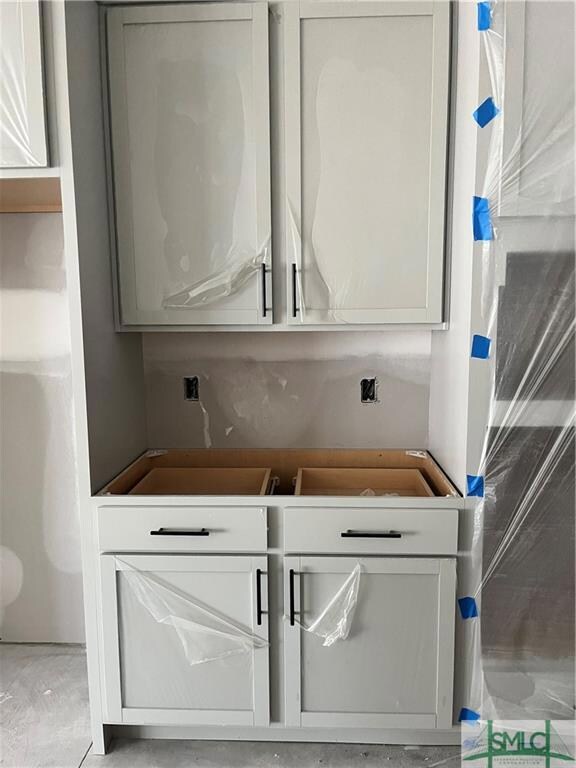 Look at this gorgeous color cabinet and black hard