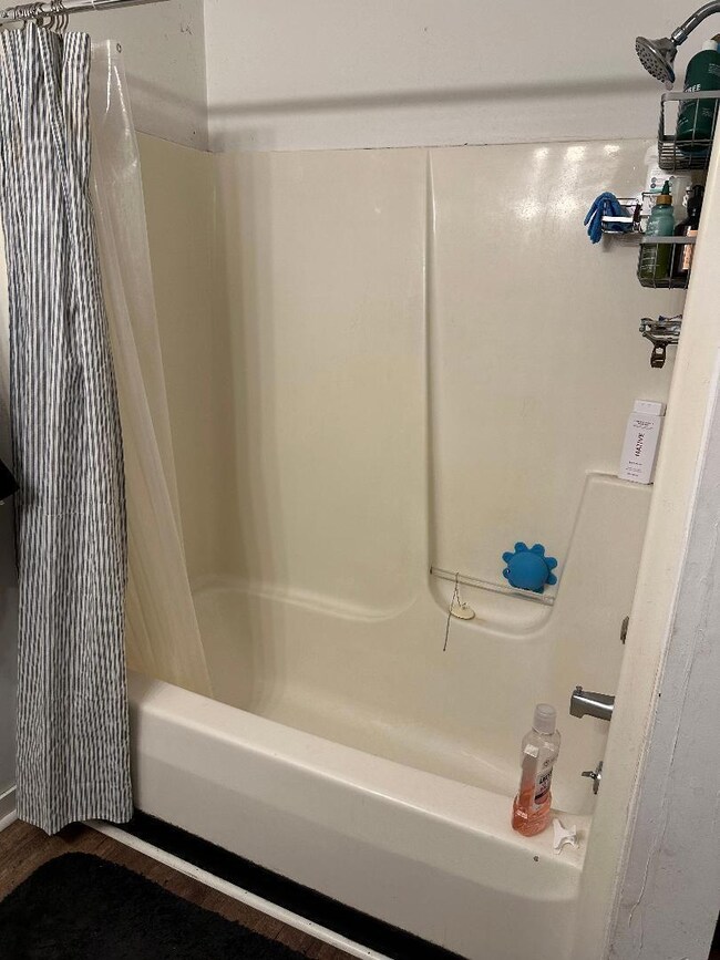 Lower- Tub