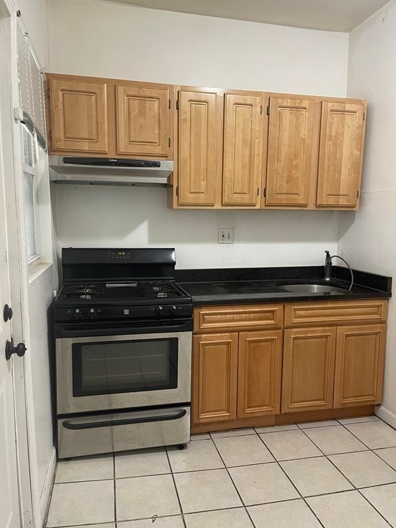 50 Bradshaw St unit 1A, Dorchester, MA 02121 - photo 7