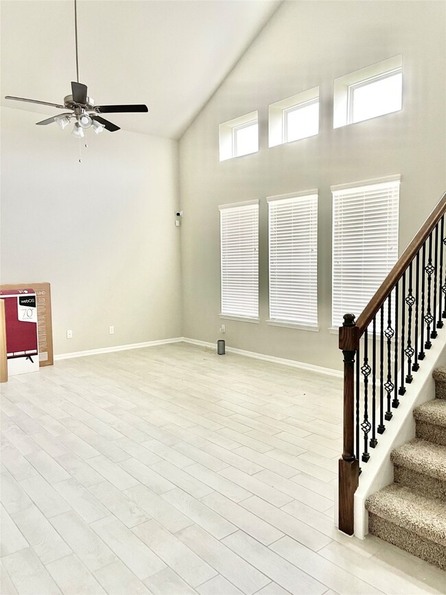 3215 Owl Hollow Dr, Rosenberg, TX 77471 - photo 3