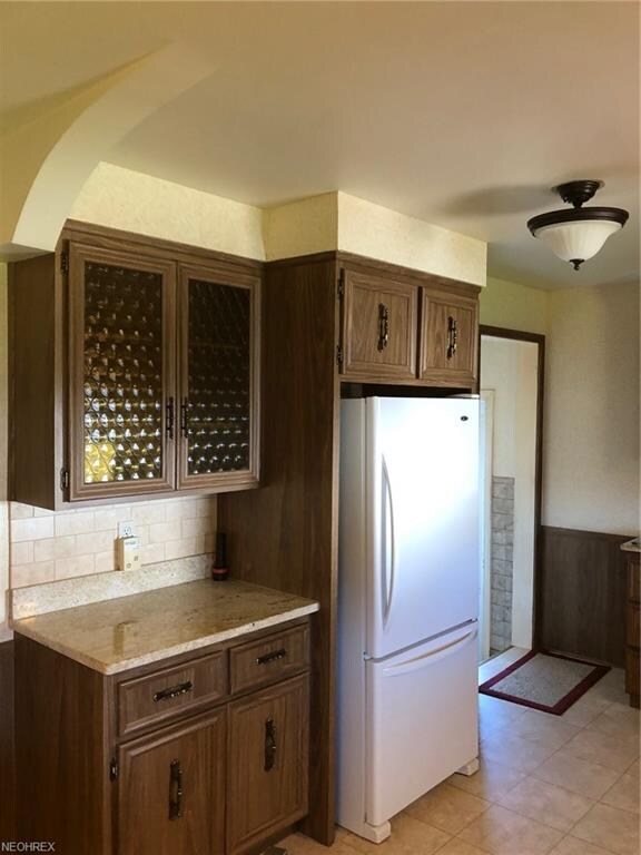 138 Iroquois St, Struthers, OH 44471 - photo 6