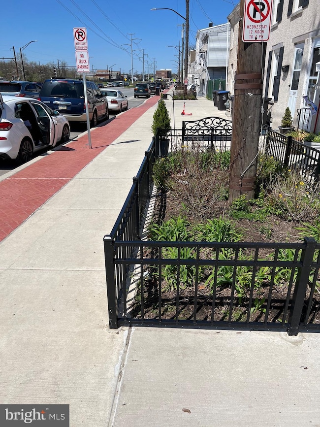 567 E Lafayette St, Norristown, PA 19401 - photo 4