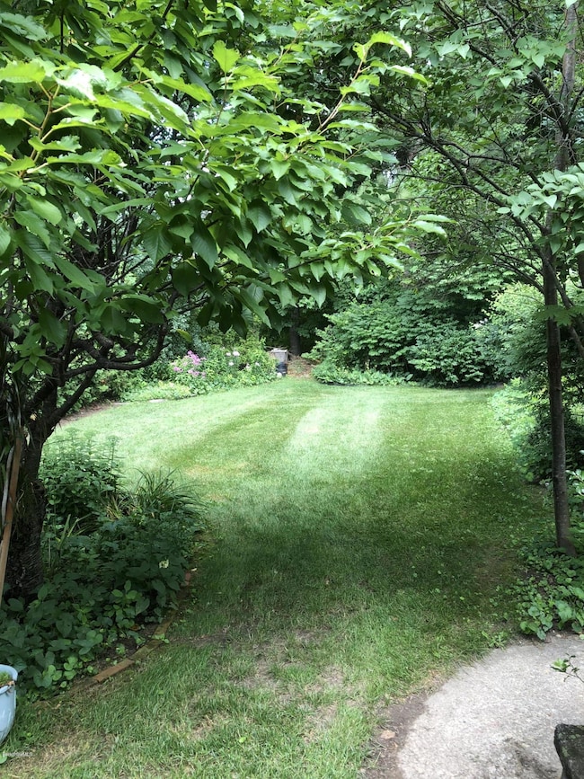 10 E Orchard Terrace, Adams, MA 01220 - photo 4