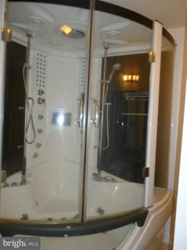 1860 Bloomery Pike, Cross Junction, VA 22625 - photo 7