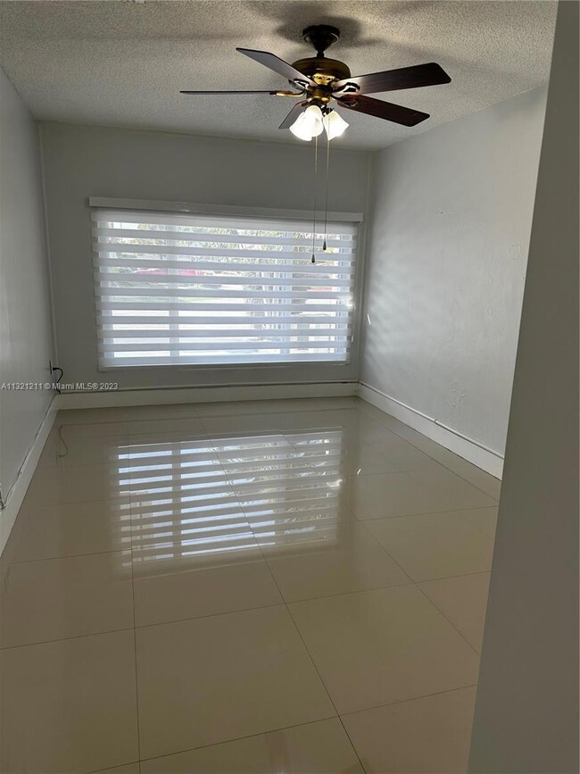 5713 SW 150th Ave, Miami, FL 33193 - photo 7