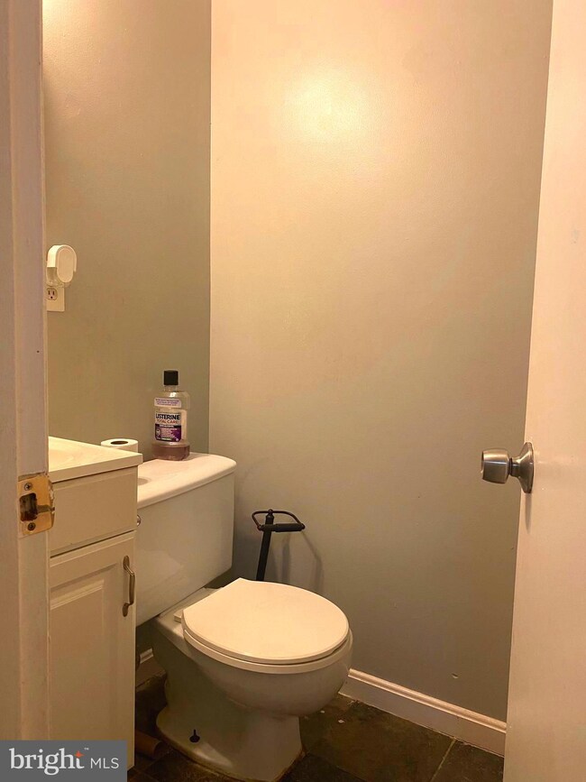 11379 Laurelwalk Dr, Laurel, MD 20708 - photo 5