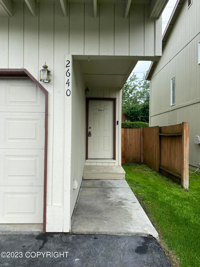 2640 Easthaven Cir, Anchorage, AK 99508 - photo 2
