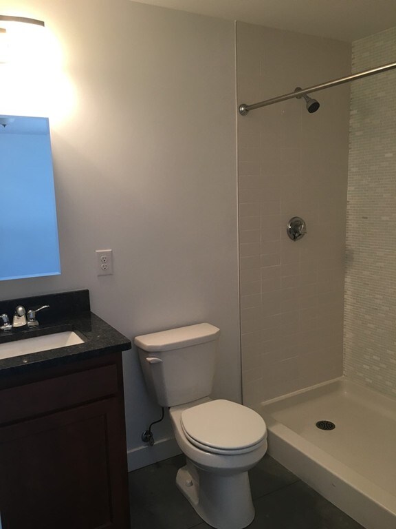 1 Carver St unit 9, Worcester, MA 01604 - photo 5