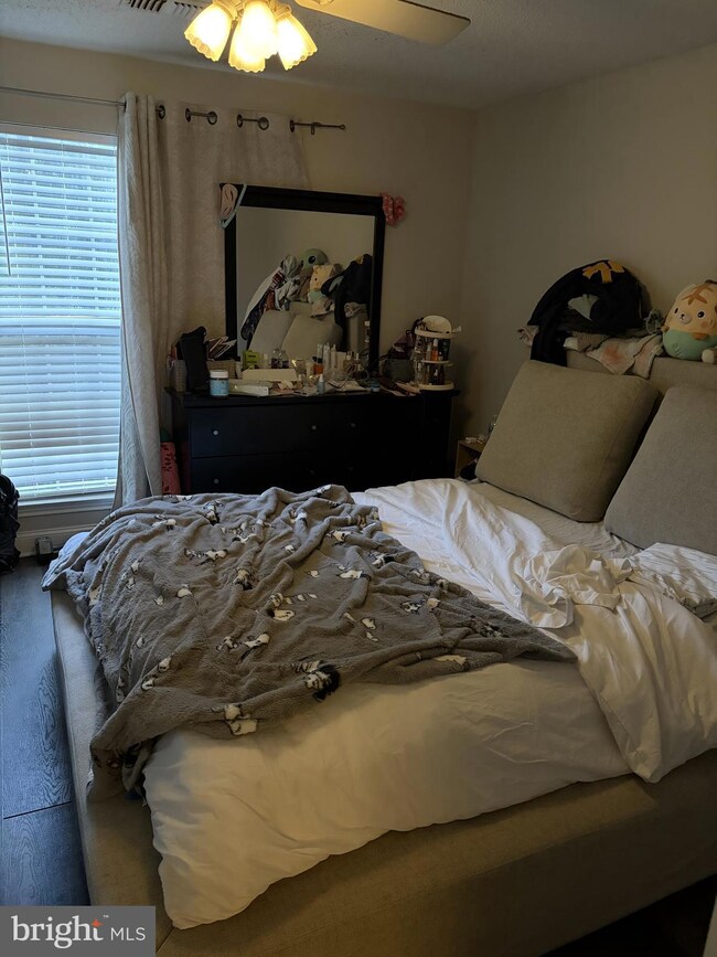 20979 Timber Ridge Terrace unit 204, Ashburn, VA 20147 - photo 4