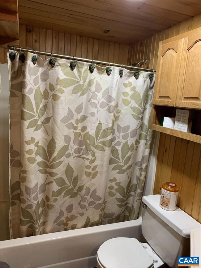 1185 Red Bird Dr, Stanardsville, VA 22973 - photo 5