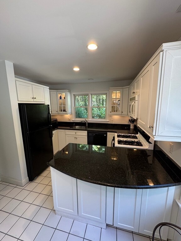 10 Apple Ct, Rockland, MA 02370 - photo 7