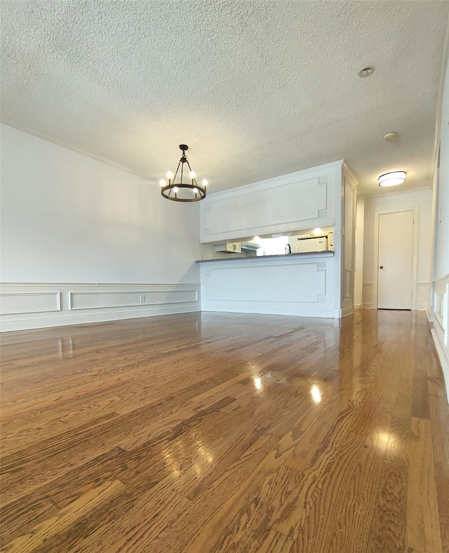 3131 Southwest Fwy unit 49, Houston, TX 77098 - photo 3