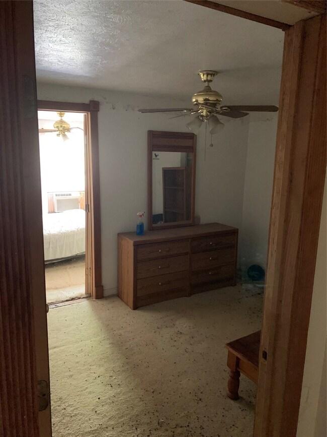 4638 Mierianne St, Houston, TX 77093 - photo 2