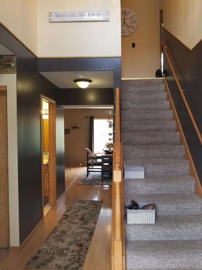 323 Valleyridge Dr, Howard, OH 43028 - photo 2