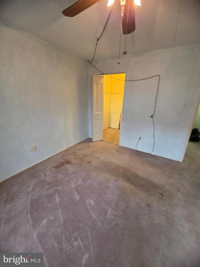 7202 Hilltop Dr unit 6, Brookhaven, PA 19015 - photo 4