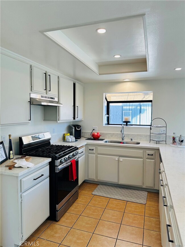 850 W 157th St unit 6, Gardena, CA 90247 - photo 4