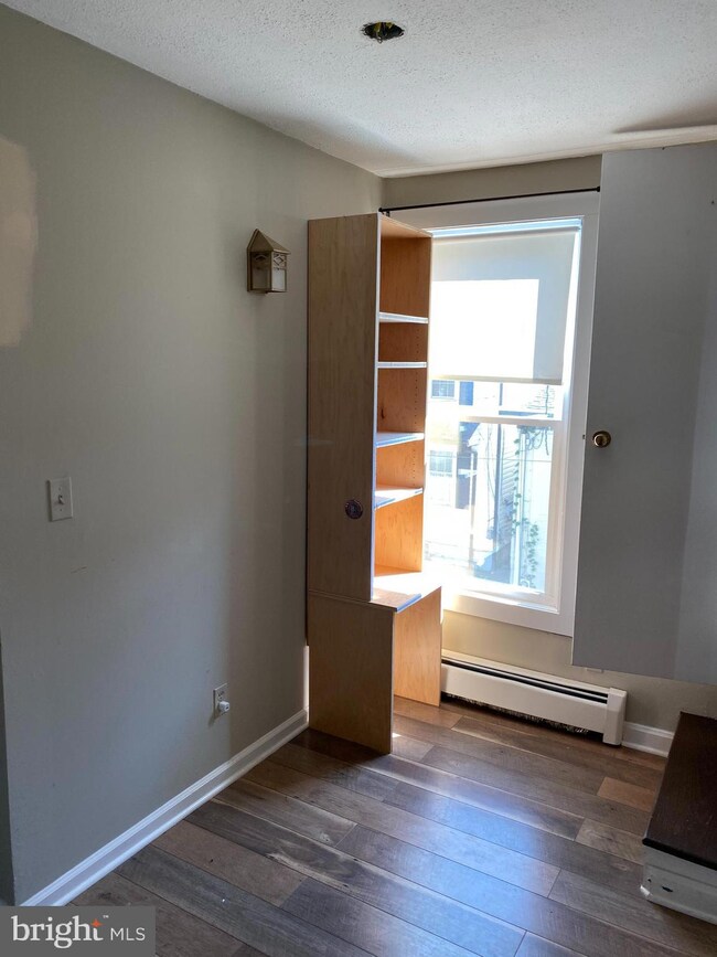 6 Ferry St unit B, Lambertville, NJ 08530 - photo 3