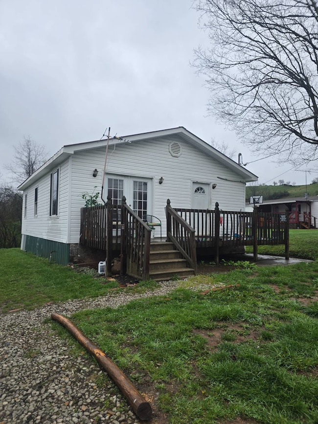 117 Mockingbird Hill Ln, Pullman, WV 26421 - photo 2