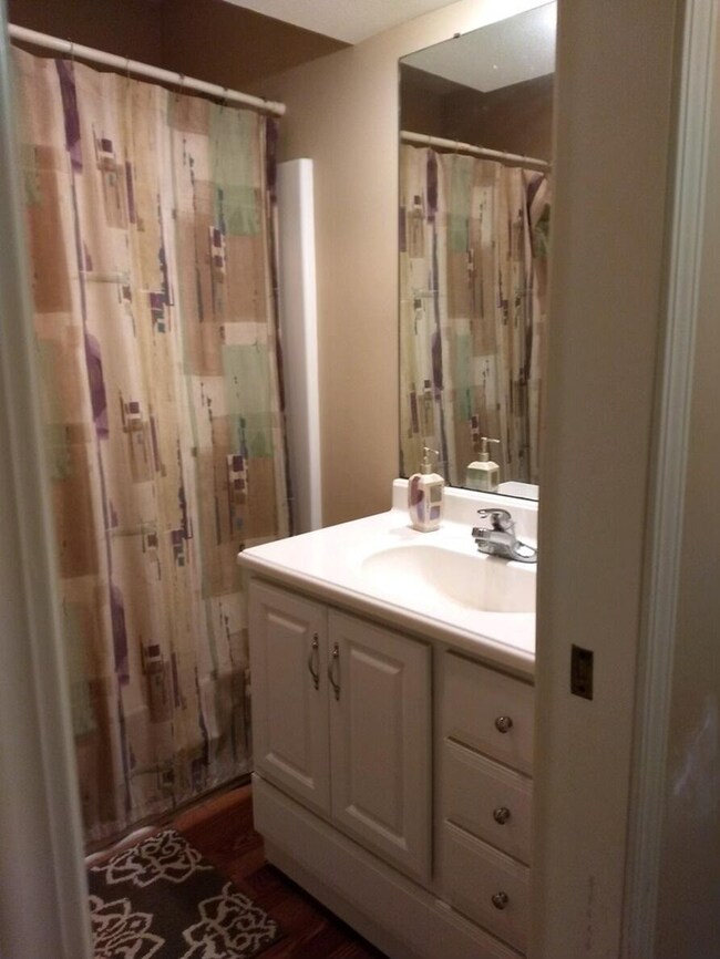 Main Bath Walling