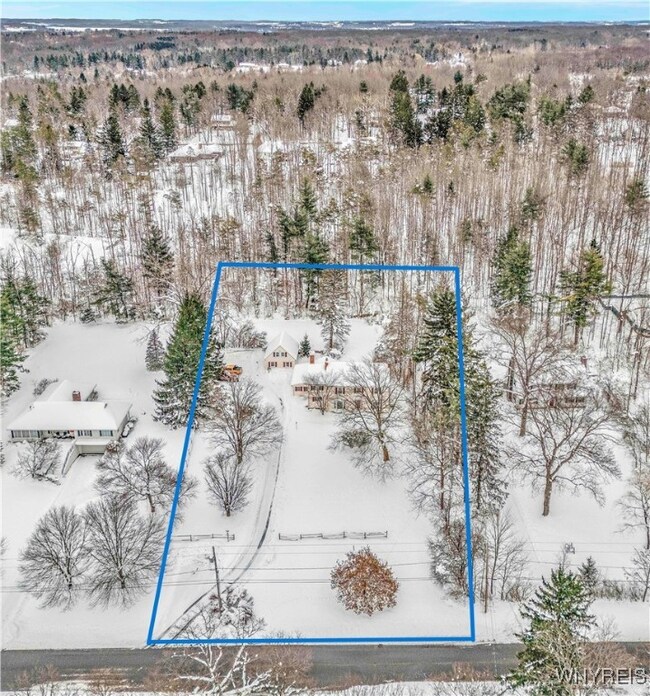 Approx. lot lines of 1.1 acre lot
