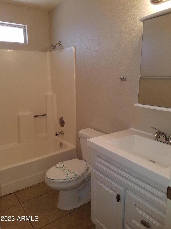 4756 E Camino St unit 2, Mesa, AZ 85205 - photo 6