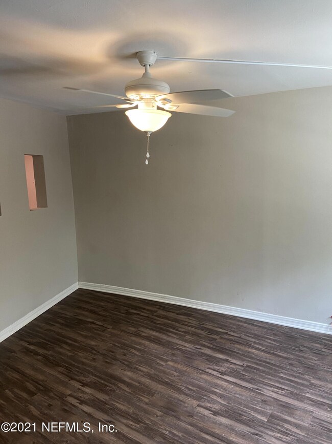3707 Park St, Jacksonville, FL 32205 - photo 2