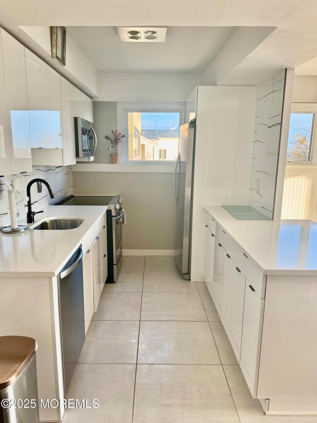 Esplanade Condominiuim unit 3H, Asbury Park, NJ 07712 - photo 3