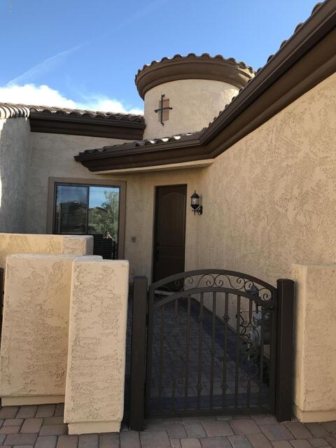 Front Door Courtyard Entry