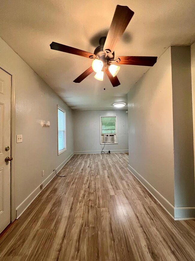 116 Branch Dr, Fitzgerald, GA 31750 - photo 5