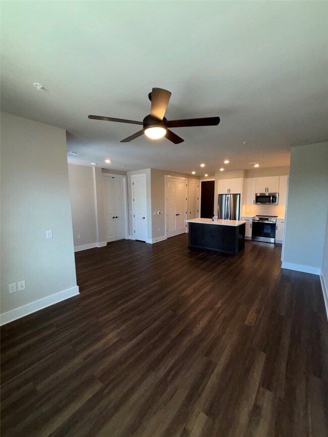 3255 Carlisle St unit 2418, Dallas, TX 75204 - photo 6