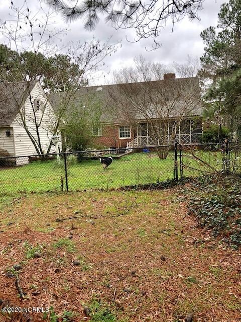 3816 BRITTANY CT BACK 2