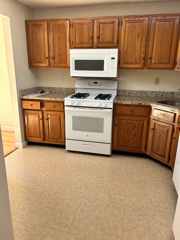 182 Chapman Place unit 182, Leominster, MA 01453 - photo 5