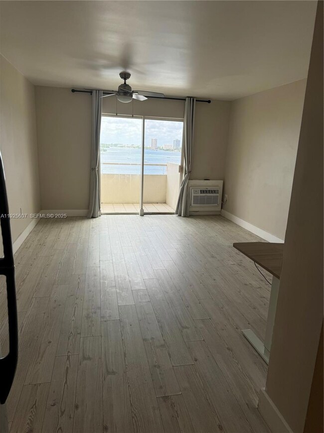 7904 West Dr unit 909, North Bay Village, FL 33141 - photo 5