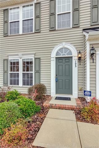 195 Snead Rd, Fort Mill, SC 29715 - photo 3