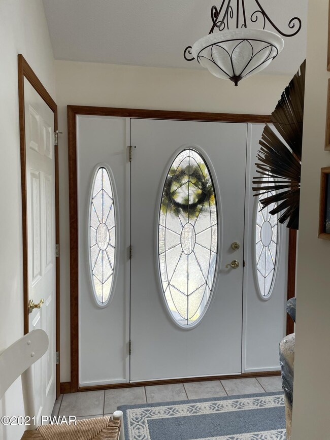 801 Cedar Ct, Hawley, PA 18428 - photo 7