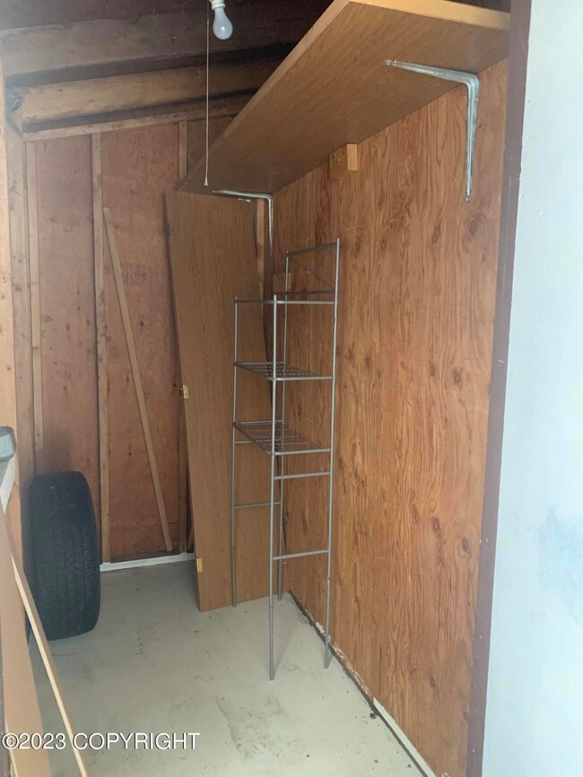 FE36DEB3-5124-4A60-9E6B-98345B61A26B