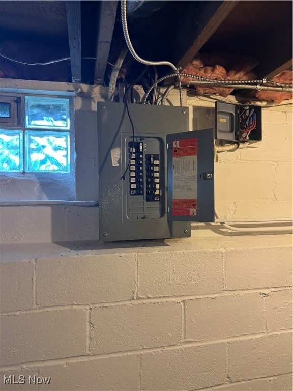 20814 Watson Rd, Maple Heights, OH 44137 - photo 6