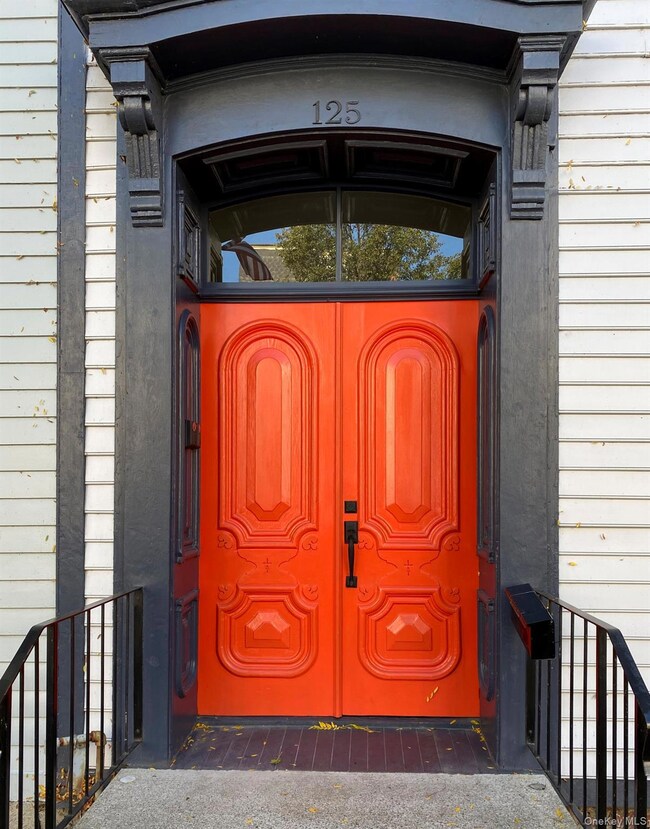 125 Warren St, Hudson, NY 12534 - photo 2