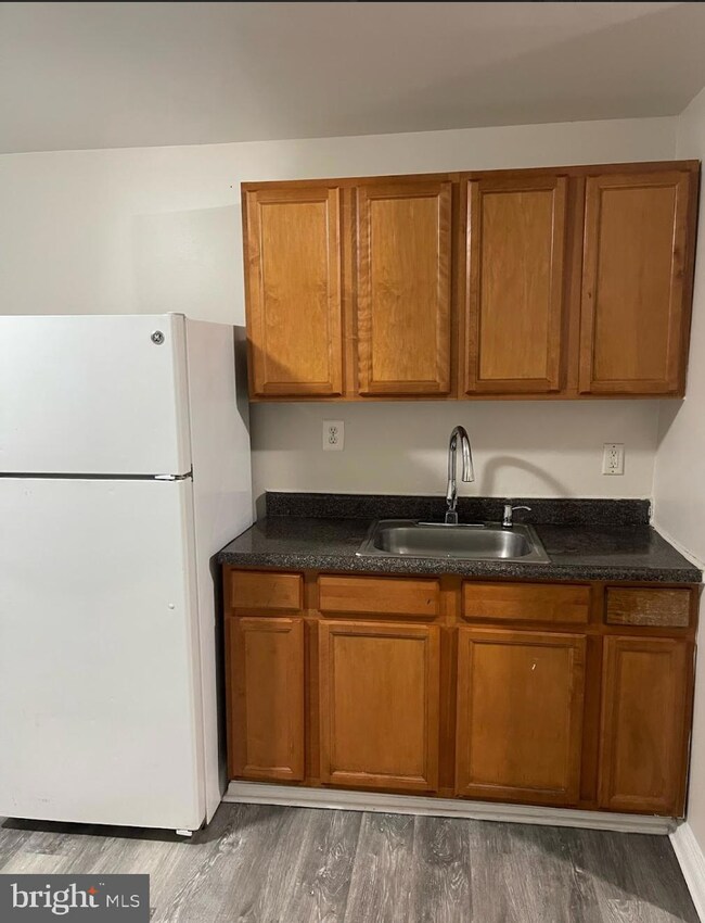 2543 E Biddle St, Baltimore, MD 21213 - photo 2