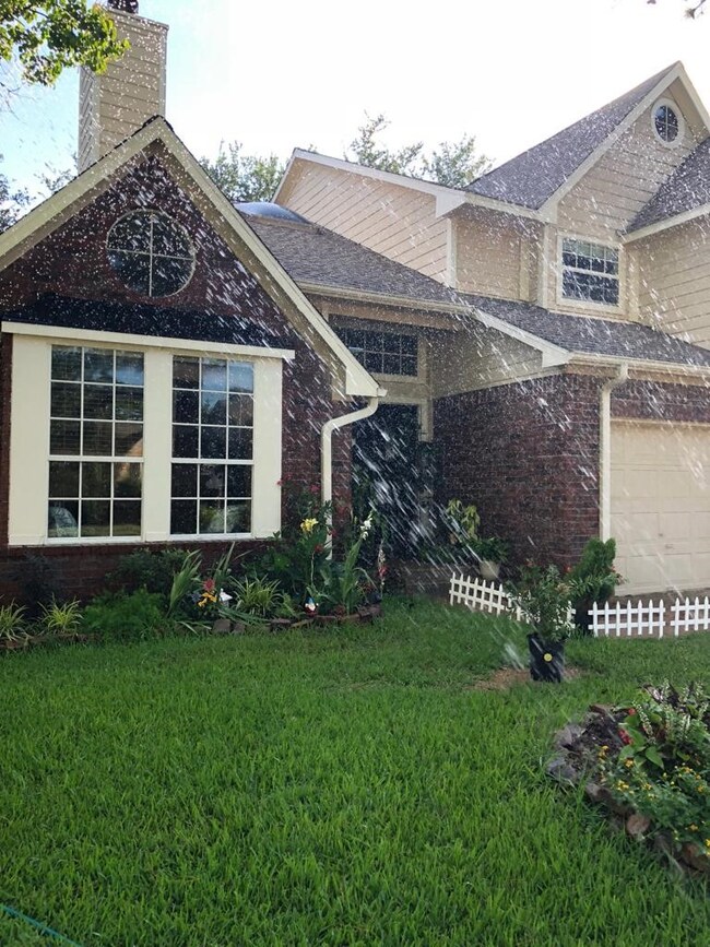 8311 Plum Lake Dr, Houston, TX 77095 - photo 5