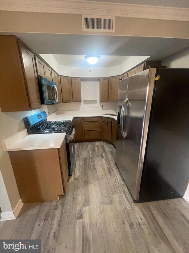 201 S Augusta Ave unit A5, Baltimore, MD 21229 - photo 5